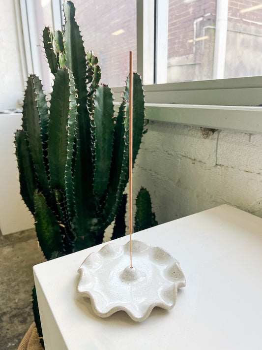 Shell Incense Holder - White (Seconds/Imperfect)